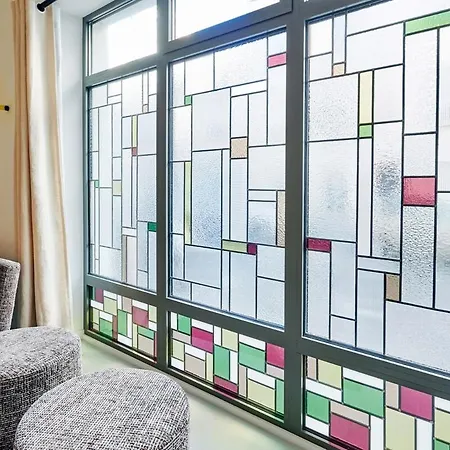 Grand Pour 4p 14 * Paris