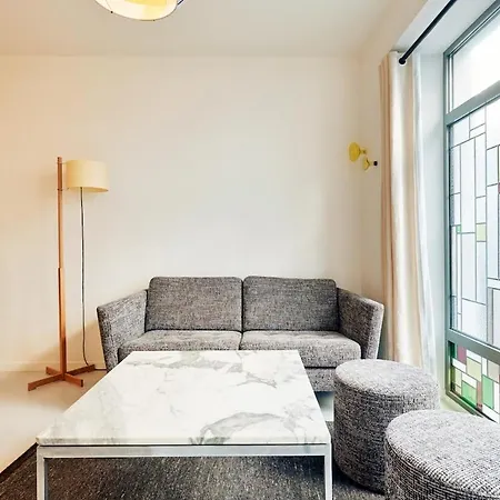 Grand Pour 4p 14 Paris